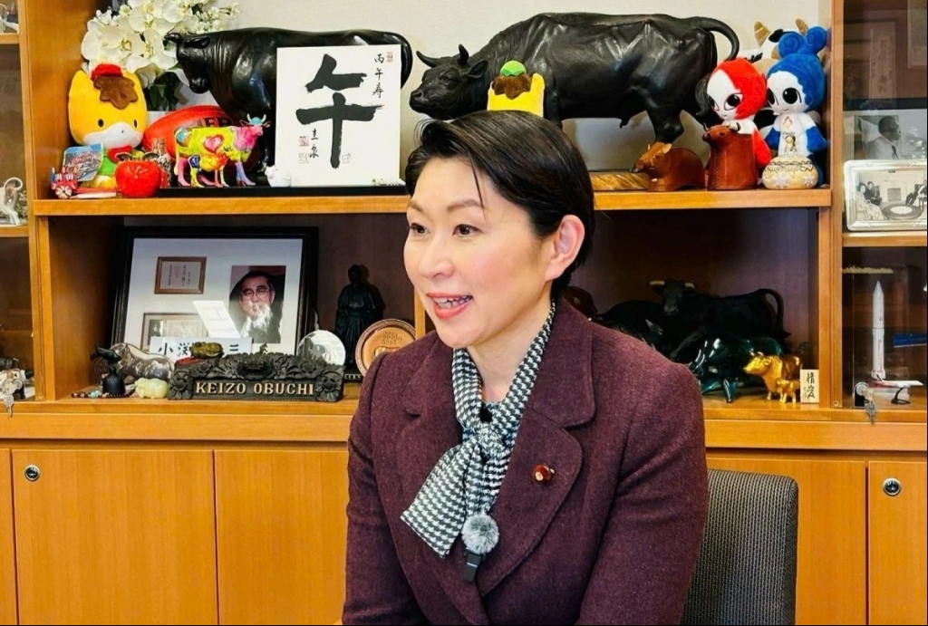 អ្នកប្រាជ្ញ និងអ្នកនយោបាយអន្តរជាតិបានបង្ហាញទំនុកចិត្តលើទស្សនវិស័យអភិវឌ្ឍន៍របស់ប្រទេសវៀតណាម