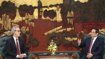 "វៀតណាមសហការជាមួយ EU ក្នុងការប្រយុទ្ធប្រឆាំងនឹងការនេសាទខុសច្បាប់ IUU ដោយមានវិធីសាស្រ្តសកម្ម និងបើកចំហរ"