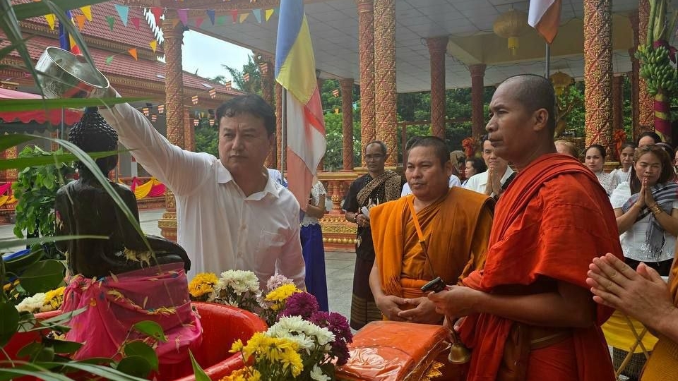 ពលករ​ និង​សហគមន៍​ខ្មែរ​នៅ​ប្រទេស​ម៉ាឡេស៊ី​ជួប​ជុំរៀប​ចំ​ពិធីបុណ្យ​ចូល​ឆ្នាំ​ថ្មី​ប្រពៃណីខ្មែរ​យ៉ាង​សប្បាយ​រីករាយ​ដើម្បី​បង្ហាញ​ពី​វប្បធម៌​ប្រពៃណី​ជាតិ