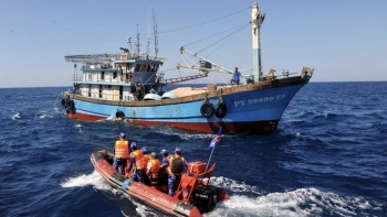 នាយករដ្ឋមន្ត្រីបង្គាប់ឱ្យ "ប្រកាសសង្គ្រាម" ជាមួយការនេសាទ IUU និងកៀងគរប្រភពធនធានអតិបរមាដើម្បីដក "កាតលឿង"