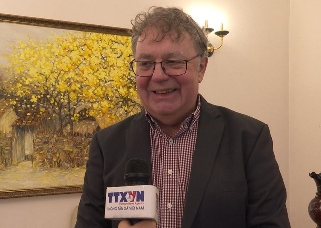 ចំណងមិត្តភាពជិតស្និទ្ធជាមួយប្រជាជន - មូលដ្ឋានគ្រឹះនៃកម្លាំងភាពជាអ្នកដឹកនាំរបស់បក្សកុម្មុយនិស្តវៀតណាម