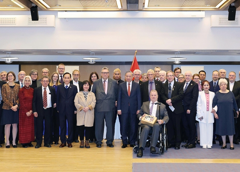 អ្នកប្រាជ្ញហ្វាំងឡង់៖ វៀតណាមគួរតែផ្តល់អាទិភាពដល់សេដ្ឋកិច្ច និងលើកកម្ពស់សុខុមាលភាពរបស់ប្រជាជនទាំងអស់របស់ខ្លួន