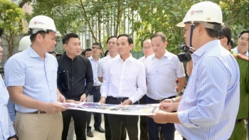 ការប្រើប្រាស់បញ្ញា ឯកភាព និងនវានុវត្តន៍ - មូលដ្ឋានគ្រឹះសម្រាប់ដំណាក់កាលថ្មីនៃការអភិវឌ្ឍសម្រាប់ទីក្រុងហូជីមិញ