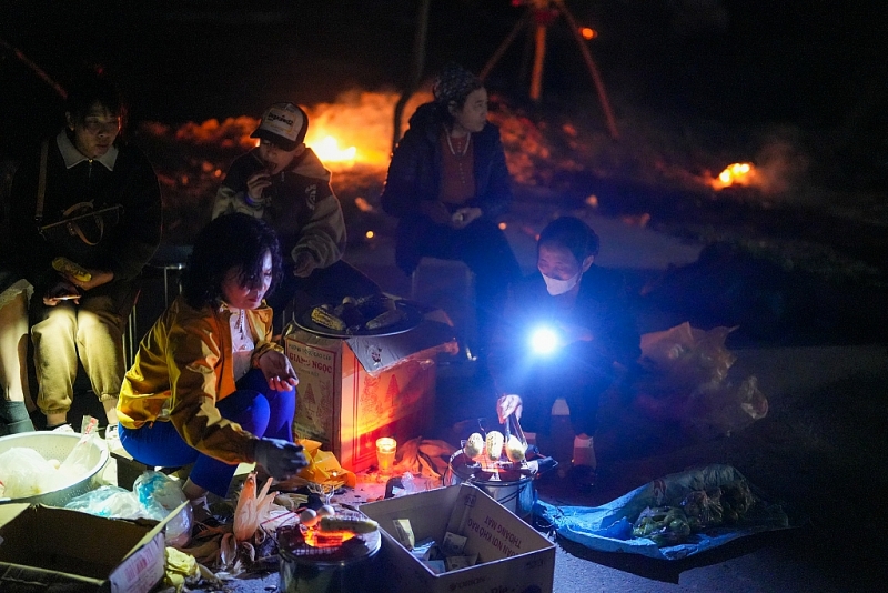 រូបថត៖ ផ្សារណាត់ Am Duong ភាគខាងជើង បើកលក់ម្តងក្នុងមួយឆ្នាំ