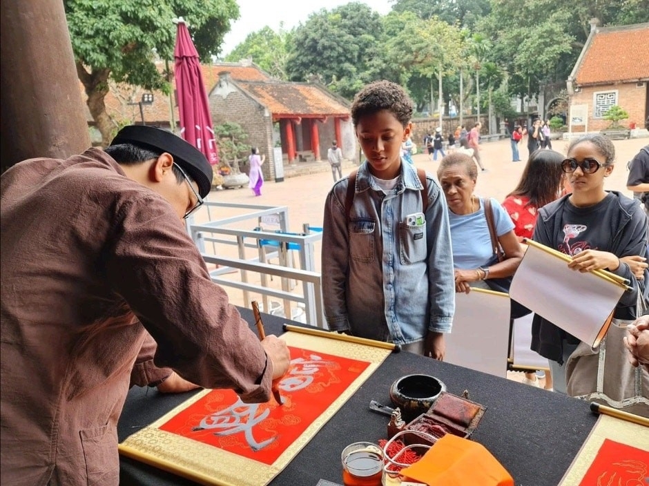 កាសែត​ឥណ្ឌូនេស៊ី​វាយ​តម្លៃ​ថា ទេសចរណ៍​វៀតណាម​បាន​ងើប​ឡើង​វិញ​ខ្លាំង​បំផុត​នៅ​អាស៊ីអាគ្នេយ៍