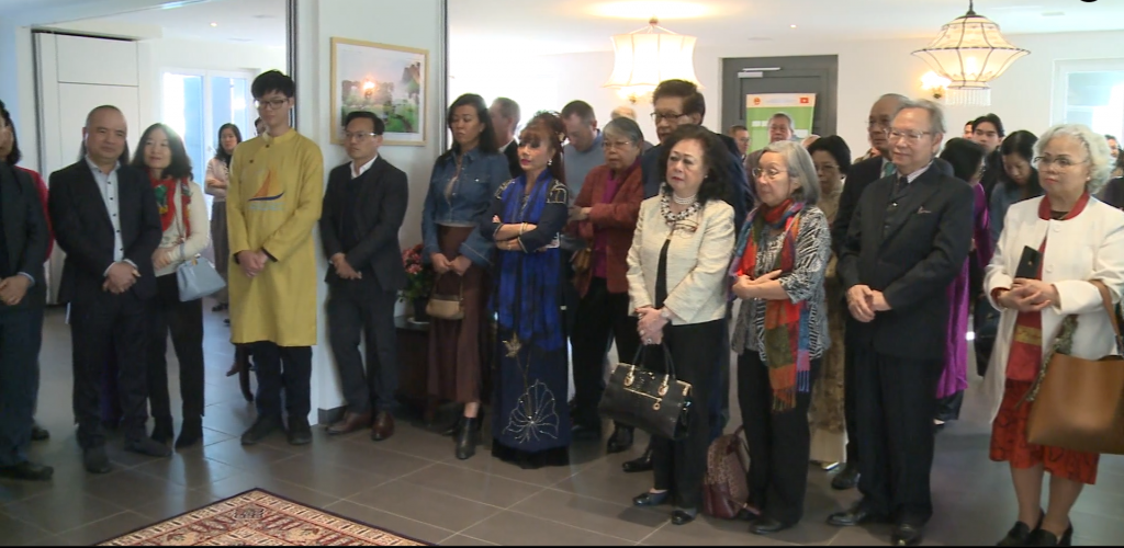 អណិកជនវៀតណាមនៅប្រទេសស្វីសឆ្ពោះទៅប្រទេសកំណើតរបស់ខ្លួន អណិកជនវៀតណាមនៅប្រទេសស្វីសឆ្ពោះទៅប្រទេសកំណើតរបស់ខ្លួន