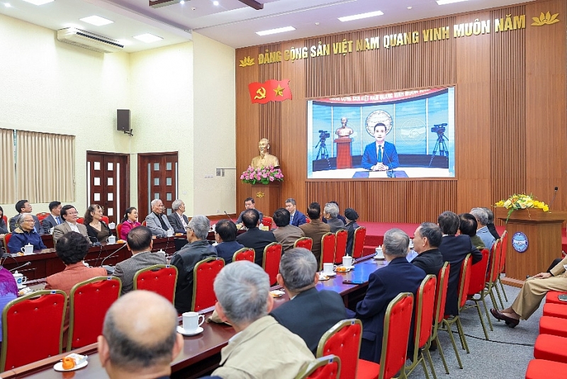 ការទូតរវាងប្រជាជន និងប្រជាជន៖ការផ្លាស់ប្តូរដើម្បីឈានទៅដល់គោលដៅបន្ថែមទៀត ការទូតរវាងប្រជាជន និងប្រជាជន៖ការផ្លាស់ប្តូរដើម្បីឈានទៅដល់គោលដៅបន្ថែមទៀត