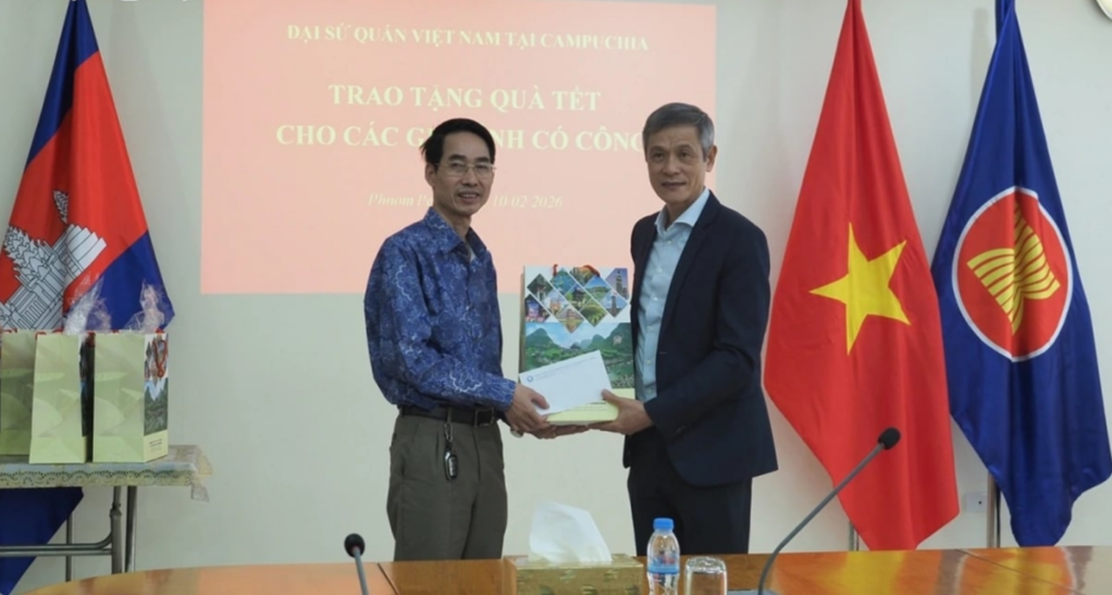 ឆ្នាំថ្មី ២០២៦ ដ៏កក់ក្តៅសម្រាប់សហគមន៍វៀតណាមនៅកម្ពុជា ឆ្នាំថ្មី ២០២៦ ដ៏កក់ក្តៅសម្រាប់សហគមន៍វៀតណាមនៅកម្ពុជា