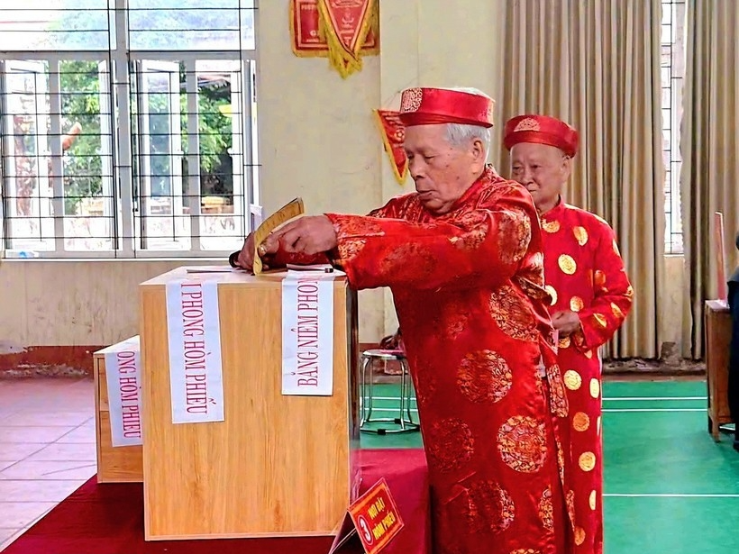 នៅពេលប្រកាសលទ្ធផលនៃការបោះឆ្នោត បញ្ជីឈ្មោះតំណាងរាស្ត្រជាប់ឆ្នោតទៅកាន់រដ្ឋសភា និងក្រុមប្រឹក្សាប្រជាជនគ្រប់លំដាប់ថ្នាក់នឹងត្រូវចេញផ្សាយ