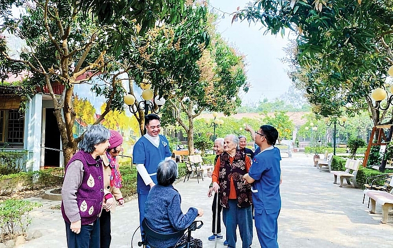 សេដ្ឋកិច្ចប្រាក់ - ពីបញ្ហាប្រឈមប្រជាសាស្ត្ររហូតដល់ឱកាសកំណើន សេដ្ឋកិច្ចប្រាក់ - ពីបញ្ហាប្រឈមប្រជាសាស្ត្ររហូតដល់ឱកាសកំណើន