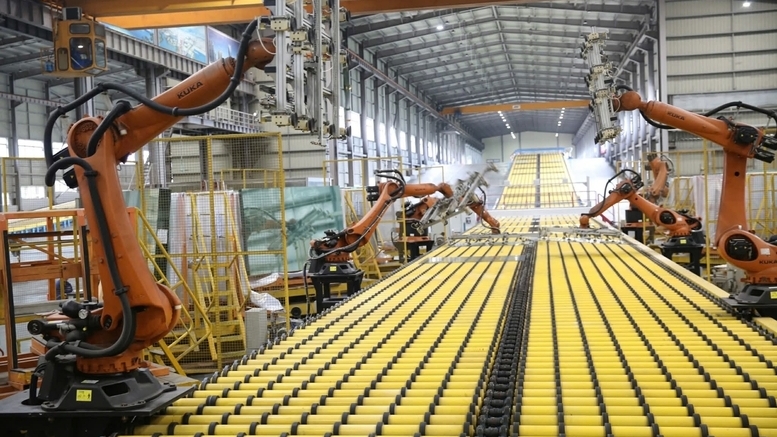 អាទិភាពនឹងត្រូវបានផ្តល់ទៅឱ្យការដាក់ពង្រាយផលិតផលបច្ចេកវិទ្យាយុទ្ធសាស្ត្រចំនួន ៦ តាមរយៈយន្តការផ្តល់មូលនិធិ និងការបញ្ជាទិញ