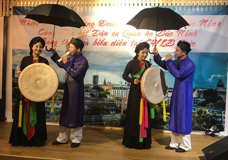 ផ្សព្វផ្សាយចម្រៀងប្រជាប្រិយ Quan Ho Bac Ninh នៅប្រទេសអាល្លឺម៉ង់