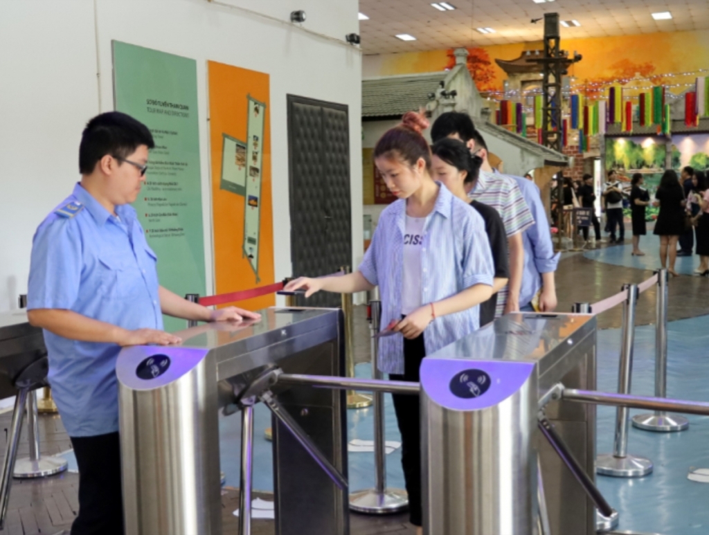 វិស័យទេសចរណ៍របស់ទីក្រុងហាណូយកំពុងមានការរីកចម្រើនគួរឱ្យចាប់អារម្មណ៍ ដោយស្វាគមន៍ភ្ញៀវទេសចរជិត ៩ លាននាក់នៅក្នុងត្រីមាសទីមួយនៃឆ្នាំ ២០២៦