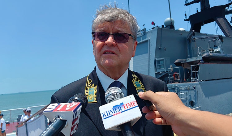 ឯកអគ្គរដ្ឋទូតរុស្ស៊ីសាទរចំពោះដំណើរទស្សនកិច្ចនៅកំពង់ផែជាព្រឹត្តិការណ៍សំខាន់មួយក្នុងខួបលើកទី ៧០ នៃចំណងមិត្តភាពជាមួយកម្ពុជា