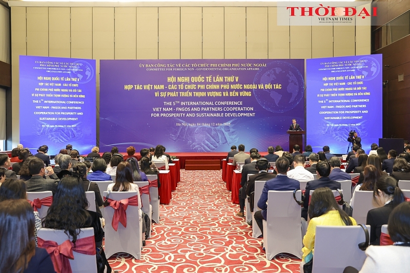 ការកៀរគរជំនួយមិនមែនរដ្ឋាភិបាលបរទេស៖ ពីការភ្ជាប់ធនធានរហូតដល់ការបង្កើតតម្លៃរួមគ្នា