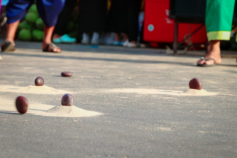 អភិបាលខេត្តកែប ជំរុញឱ្យលើកកម្ពស់វប្បធម៌ជាតិ និងលេងល្បែងប្រជាប្រិយក្នុងឱកាសបុណ្យចូលឆ្នាំខ្មែរ