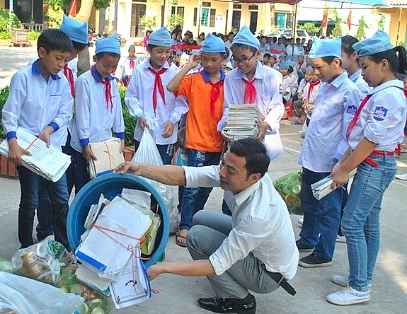 នៅពេលចលនា “ផែនការតូច” លែងតូចទៀតហើយ៖ ក្រឡេកមើលឡើងវិញនូវចលនាដែលមានអត្ថន័យអប់រំ ប៉ុន្តែកំពុងមានការប្រែប្រួលក្នុងភាពអវិជ្ជមាន