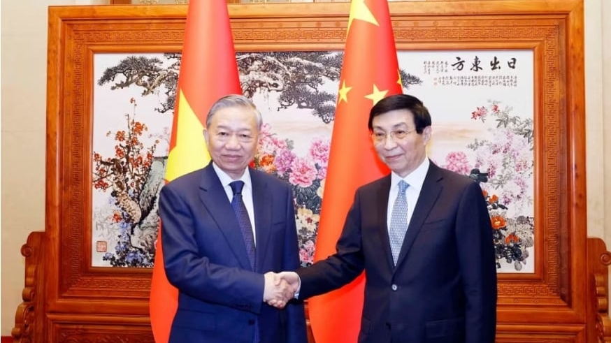 អគ្គលេខាបក្ស ប្រធានរដ្ឋលោកតូ ឡឹម អញ្ជើញជួបជាមួយប្រធានសភាប្រឹក្សានយោបាយប្រជាជនទូទាំងប្រទេសចិនលោកវ៉ាង ហ៊ូ នីង