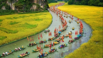 Ninh Binh បង្កើនការធានាសណ្តាប់ធ្នាប់ សុវត្ថិភាពចរាចរណ៍ ក្នុងឱកាសឈប់សម្រាកបុណ្យរំលឹកគុណស្តេច Hung និងថ្ងៃទី ៣០ មេសា - ១ ឧសភា