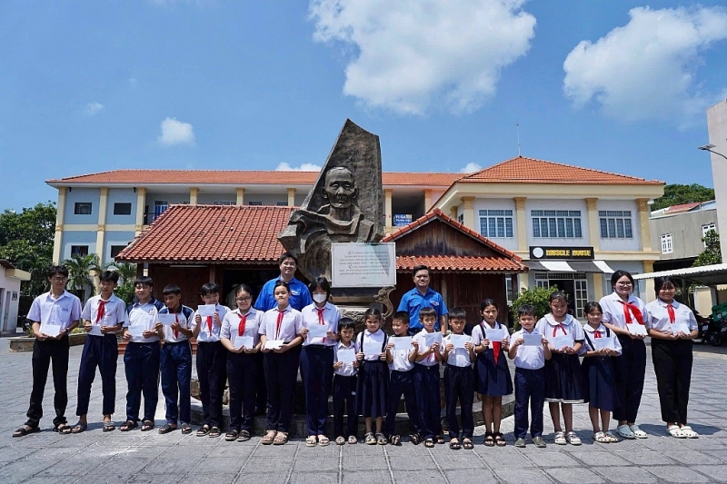 យុវជន វៀតណាម – ឡាវ – កម្ពុជា ផ្សព្វផ្សាយនូវស្មារតីទទួលខុសត្រូវ និងការលះបង់ដើម្បីសហគមន៍