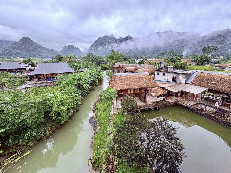 ទីតាំងទេសចរណ៍ចំនួន ៤ នៅភាគខាងជើងដែលមានទេសភាពស្អាត និងមិនសូវអ៊ូអរក្នុងឱកាសឈប់សម្រាកថ្ងៃទី ៣០ មេសា - ១ ឧសភា