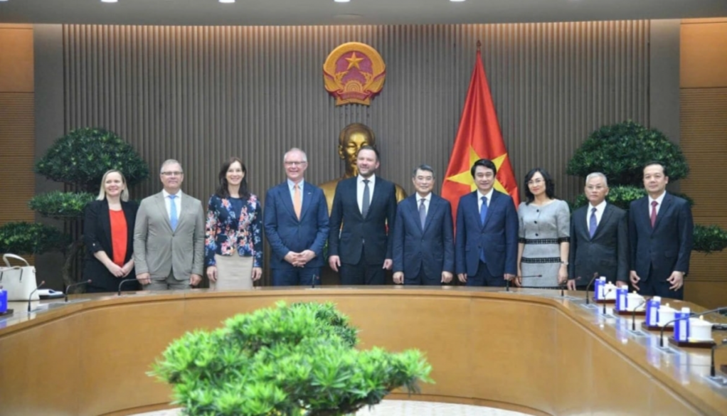 នាយករដ្ឋមន្ត្រីរដ្ឋាភិបាលលោក Le Minh Hung ទទួលជួបជញ្ជូនរដ្ឋមន្ត្រីការបរទេសអេស្តូនី