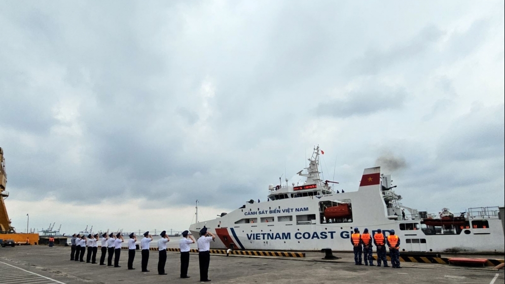 កងកម្លាំងនគរបាលសមុទ្រវៀតណាម ចេញដំណើរទៅល្បាតរួមជាមួយកងកម្លាំងនគរបាលសមុទ្រចិន