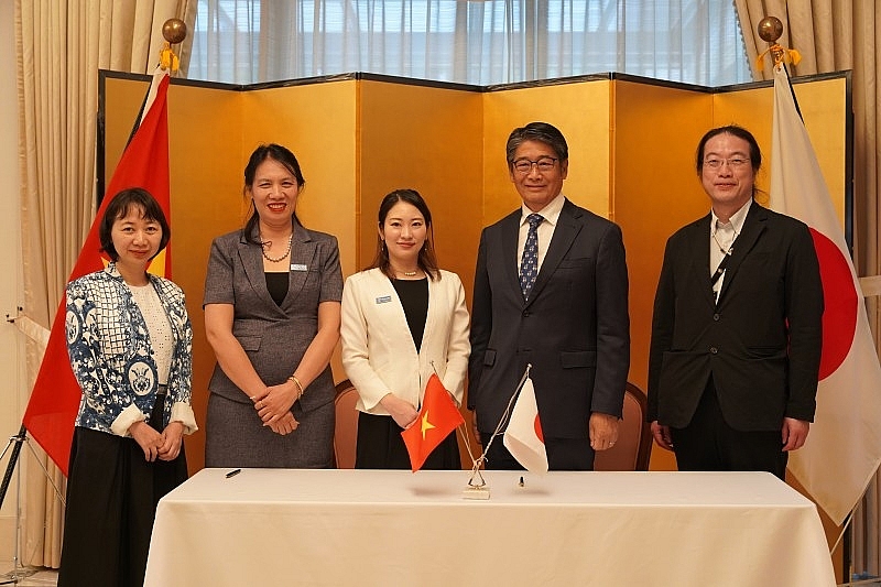 ជប៉ុនផ្តល់ជំនួយ ១៥ ប៊ីលានដុង សម្រាប់កុមារជនជាតិភាគតិចនៅ Tuyen Quang និង Lai Chau