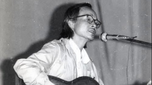 សំនៀងរបស់ Trinh Cong Son តាមរលកធាតុអាកាសវិទ្យុនានា នាថ្ងៃទី ៣០ មេសា ១៩៧៥