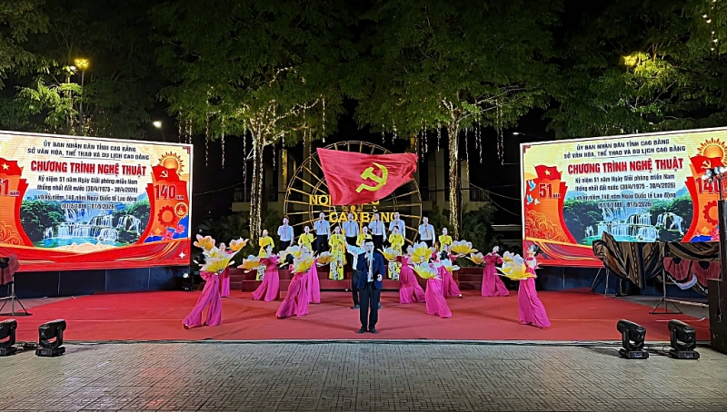 ខេត្ត Cao Bang មានសកម្មភាពយ៉ាងកុះករក្នុងឱកាសអបអរសាទរបុណ្យ ៣០ មេសា - ១ ឧសភា