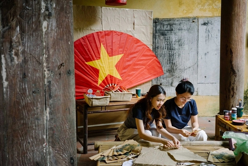 តំបន់វិថីបុរាណហាណូយក្នុងឱកាសបុណ្យ ៣០ មេសា៖ រស់រវើកក្នុងលំហវប្បធម៌