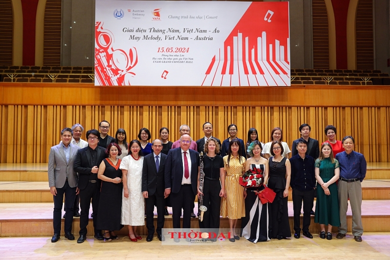 លើកកំពស់ការផ្លាស់ប្តូរប្រជាជនរវាងវៀតណាម និងអូទ្រីស តាមរយៈតន្ត្រីប្រជាប្រិយ