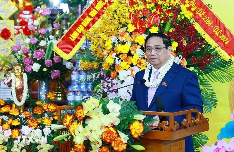 នាយករដ្ឋមន្ត្រីអបអរសាទរ ពុទ្ធសាសនិកជន ក្នុងឱកាសបុណ្យចម្រើនព្រះជន្ម ពុទ្ធសករាជ ២០២៤