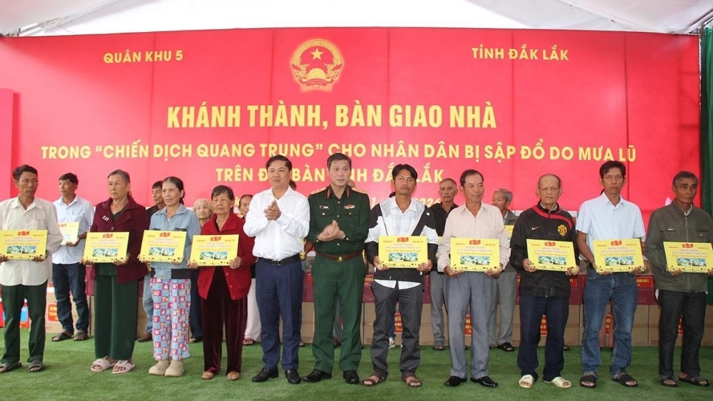 ដំបូលផ្ទះដែលបានត្រឡប់មកវិញក្រោយគ្រោះមហន្តរាយធម្មជាតិ