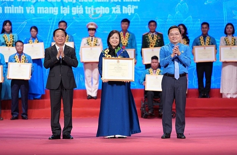 ការសិក្សារៀនសូត្រ និងធ្វើតាមប្រធាន Ho Chi Minh ក្លាយជាកម្លាំងចលករក្នុងការរុញច្រានពលកម្ម និងការបង្កើតថ្មី