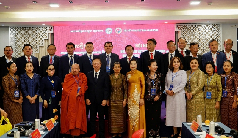 វៀតណាម - កម្ពុជា បង្កើនការតភ្ជាប់ជំនាន់វ័យក្មេង សហគ្រាស និងមូលដ្ឋាន