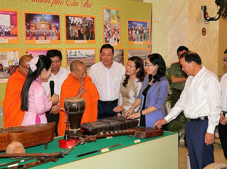 ការថែរក្សាព្រលឹងវប្បធម៌ខ្មែរ ក្នុងចំណោមខ្សែទឹកហូរនៃសម័យទំនើប