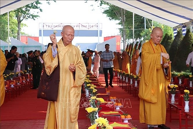 ដំណើរហែក្បួននាំយកយុទ្ធជនពលីត្រឡប់មកវិញពីប្រទេសមិត្ត ដំណើរហែក្បួននាំយកយុទ្ធជនពលីត្រឡប់មកវិញពីប្រទេសមិត្ត