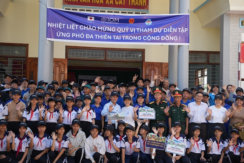 ការវគ្គបណ្តុះបណ្តាល និងការធ្វើសមយុទ្ធឆ្លើយតបនឹងពហុគ្រោះមហន្តរាយ ជូនដល់ប្រជាពលរដ្ឋចំនួន ៥០០ នាក់ នៅក្នុងខេត្ត Gia Lai