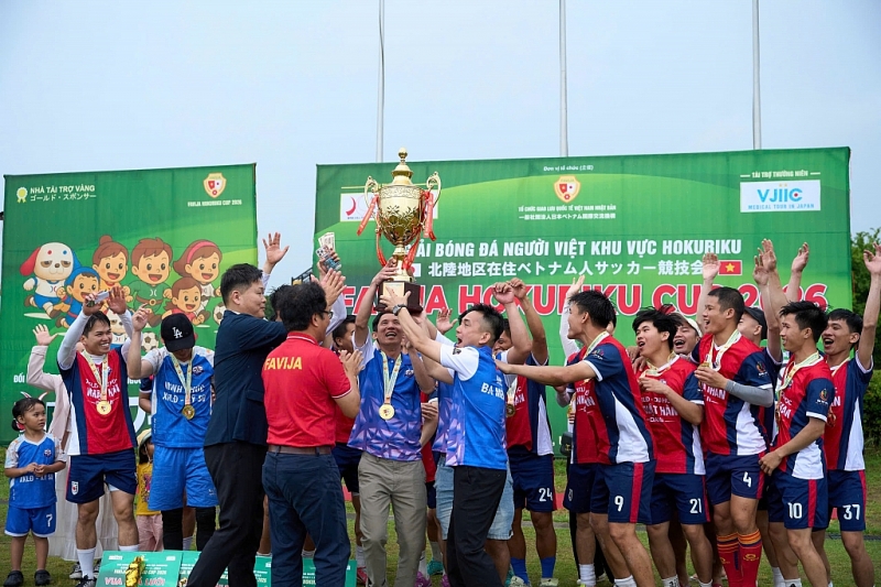 ការប្រកួតបាល់ទាត់ដ៏រស់រវើក ដែលភ្ជាប់សហគមន៍វៀតណាមនៅក្នុងខេត្ត Ishikawa (ប្រទេសជប៉ុន) ការប្រកួតបាល់ទាត់ដ៏រស់រវើក ដែលភ្ជាប់សហគមន៍វៀតណាមនៅក្នុងខេត្ត Ishikawa (ប្រទេសជប៉ុន)