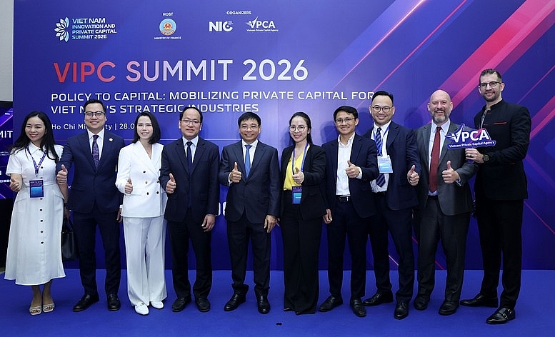 វៀតណាមជួបជុំនូវប្រៀបខ្លាំងជាច្រើនដើម្បីក្លាយជាគោលដៅយុទ្ធសាស្ត្រនៃខ្សែទឹកទុនវិនិយោគបច្ចេកវិទ្យាសកល វៀតណាមជួបជុំនូវប្រៀបខ្លាំងជាច្រើនដើម្បីក្លាយជាគោលដៅយុទ្ធសាស្ត្រនៃខ្សែទឹកទុនវិនិយោគបច្ចេកវិទ្យាសកល