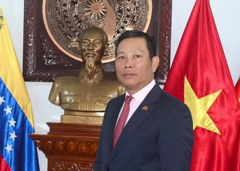 ដំណើរទស្សនកិច្ចរបស់រដ្ឋមន្ត្រីការបរទេស លោក Le Hoai Trung ក្នុងគោលបំណងបង្កើនទំនុកចិត្តខាងនយោបាយ ពង្រឹង និងធ្វើឱ្យកាន់តែស៊ីជម្រៅថែមទៀតនូវទំនាក់ទំនងវៀតណា