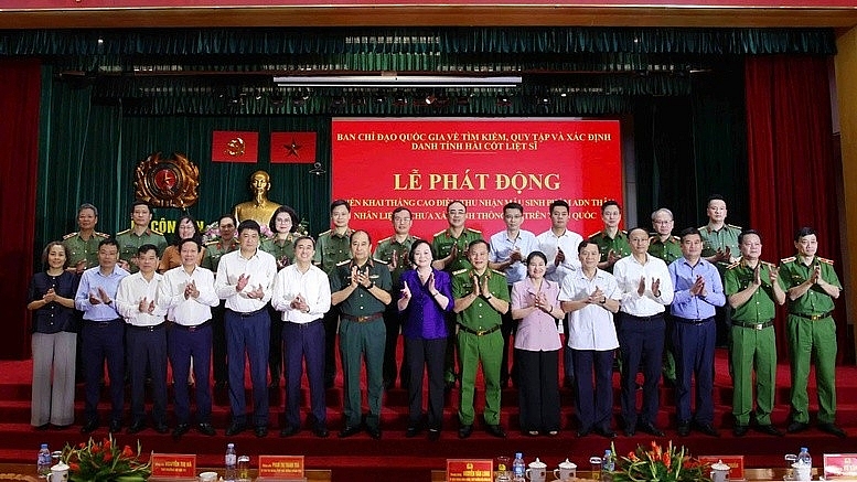 ឧបនាយករដ្ឋមន្ត្រី Pham Thi Thanh Tra បានបំផុសចលនាដំណាក់កាលគំហុកប្រមូលយក ADN បើកបន្ថែមឱកាសកំណត់អត្តសញ្ញាណយុទ្ធជនពលី