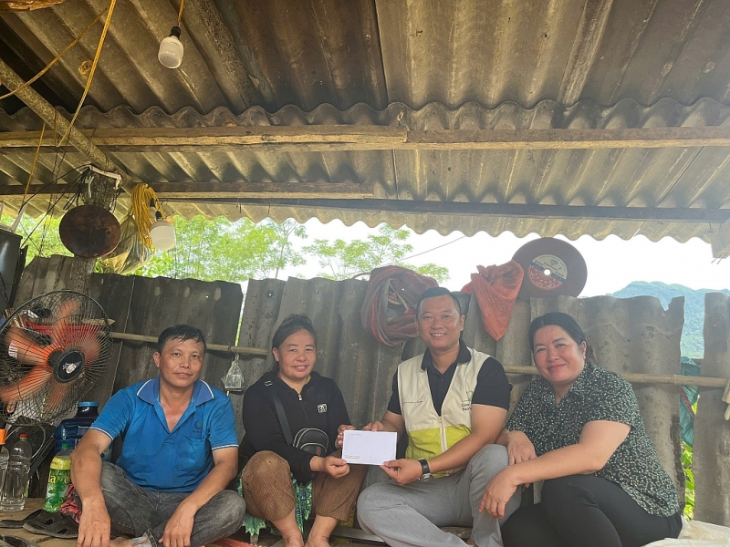 អង្គការ GNI គាំទ្រការកែលម្អលក្ខខណ្ឌផ្ទះសម្បែងសម្រាប់កុមារទទួលបានការធានារ៉ាប់រងចំនួន ៥ នាក់នៅខេត្ត Tuyen Quang