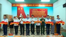 តំបន់ ៤ នៃកងទ័ពជើងទឹក បានសម្ពោធនិងប្រគល់ផ្ទះចំនួន ៤ ខ្នងជូនបណ្តាគ្រួសារគោលនយោបាយ
