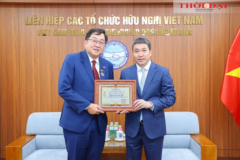 ឯកអគ្គរាជទូត Malaysia លោក Dato' Tan Yang Thai - 