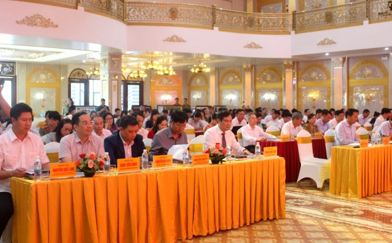 ផ្សព្វផ្សាយព័ត៌មានការបរទេសអំពីស្ថានភាពសិទ្ធិមនុស្សរបស់វៀតណាម