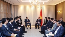 អគ្គលេខាបក្ស To Lam ទទួលជួបប្រធានក្រុមមិត្តភាពសភាកូរ៉េ-វៀតណាម