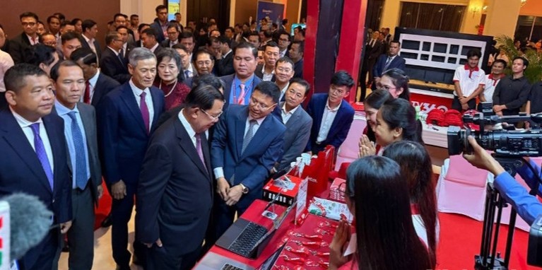 អបអរសាទរខួបលើកទី ៨០ នៃទិវាជាតិវៀតណាមនៅព្រះរាជាណាចក្រកម្ពុជា
