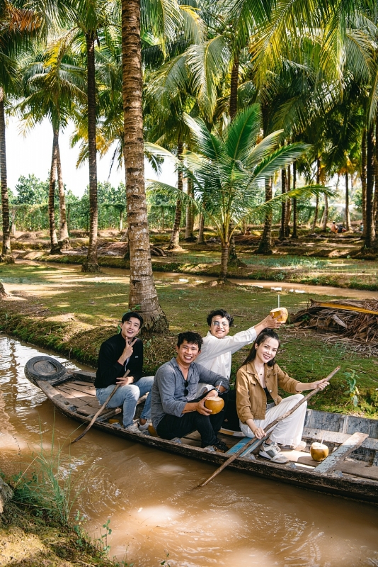 ស្វែងយល់ពីលក្ខណៈពិសេសគួរឱ្យចាប់អារម្មណ៍នៃកោះ Tan Loc (វៀតណាម)